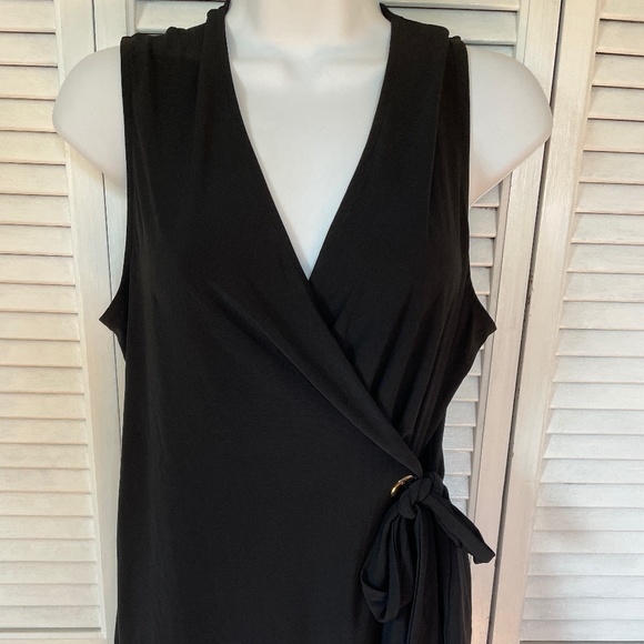 Anne Klein Black Wrap Top Size Medium - Picture 5 of 10